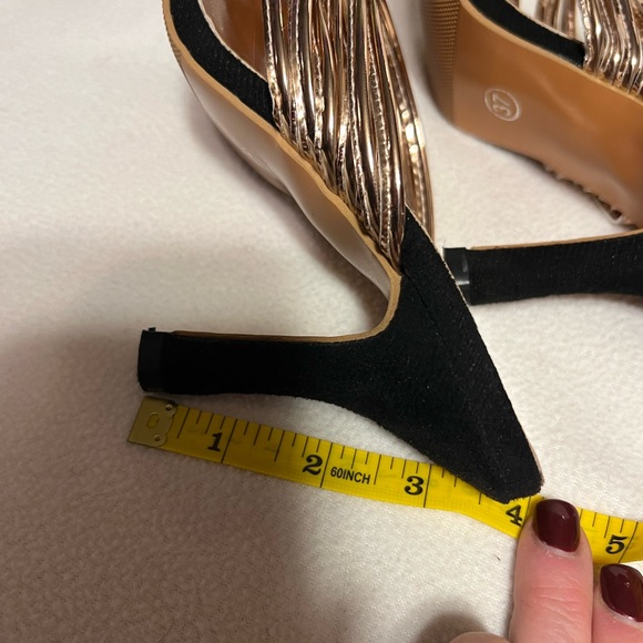 Dressy heels - Picture 11 of 13